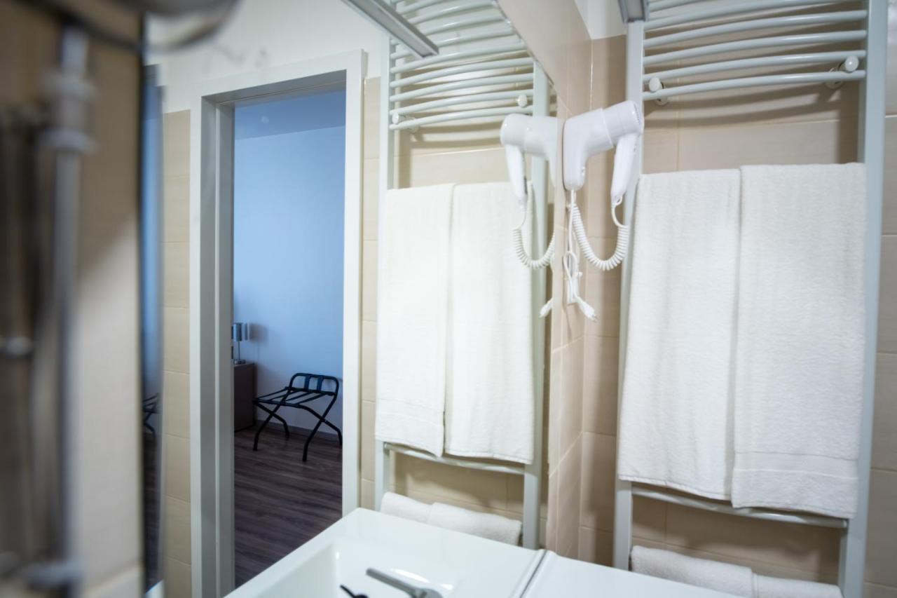 Elixir Panzio Bed and Breakfast Nyírbátor Εξωτερικό φωτογραφία